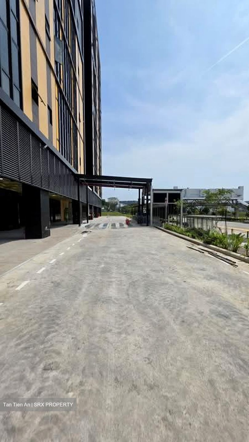 Stellar@tampines (D18), Factory #530267161